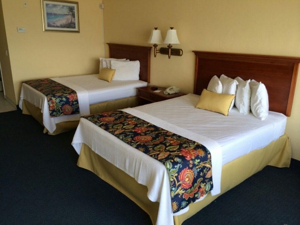 Emerald Shores Hotel - Дейтона-Бич Экстерьер фото