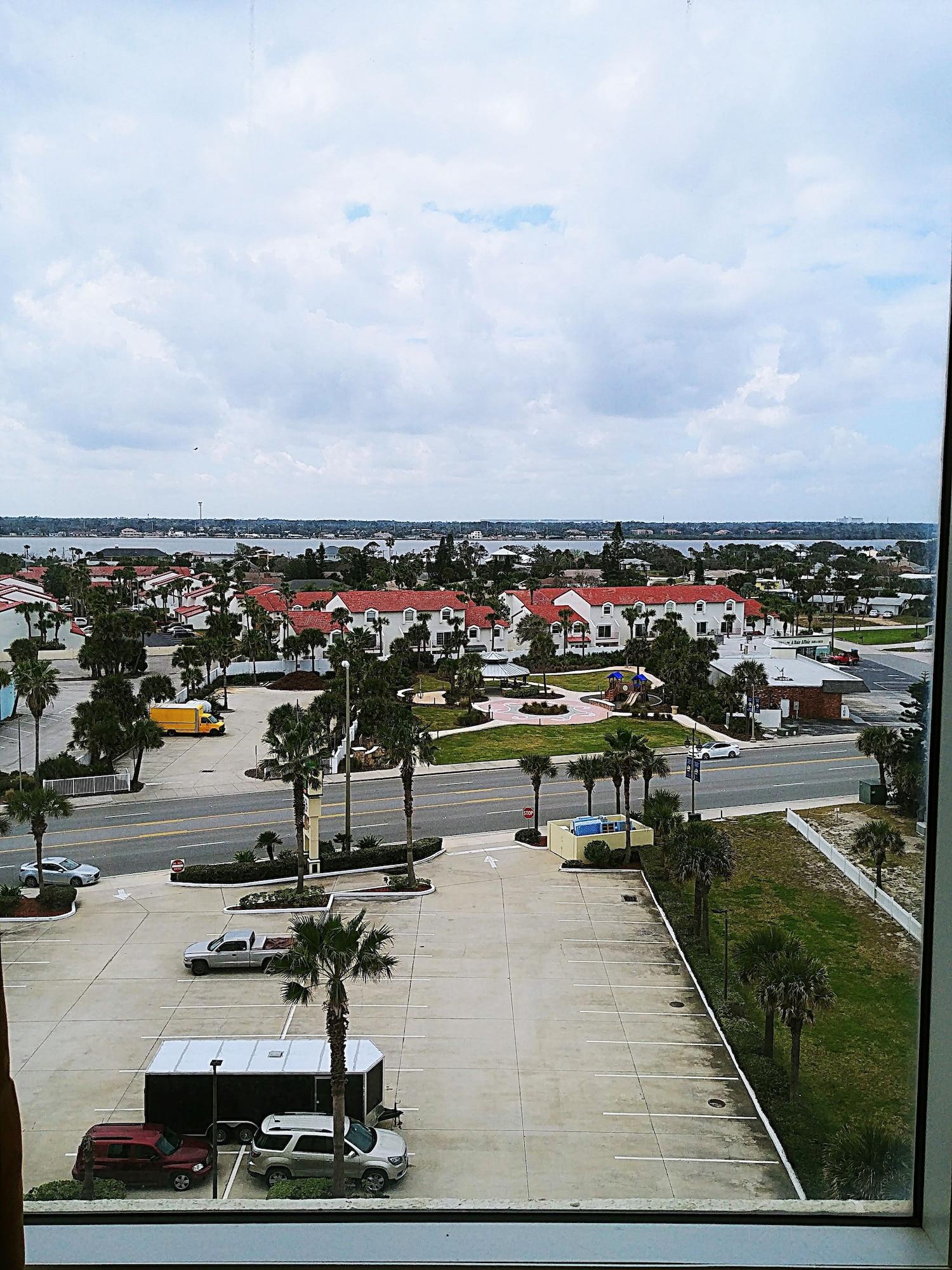 Emerald Shores Hotel - Дейтона-Бич Экстерьер фото